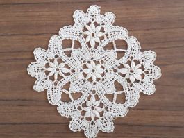 Deckchen Handarbeit Vintage