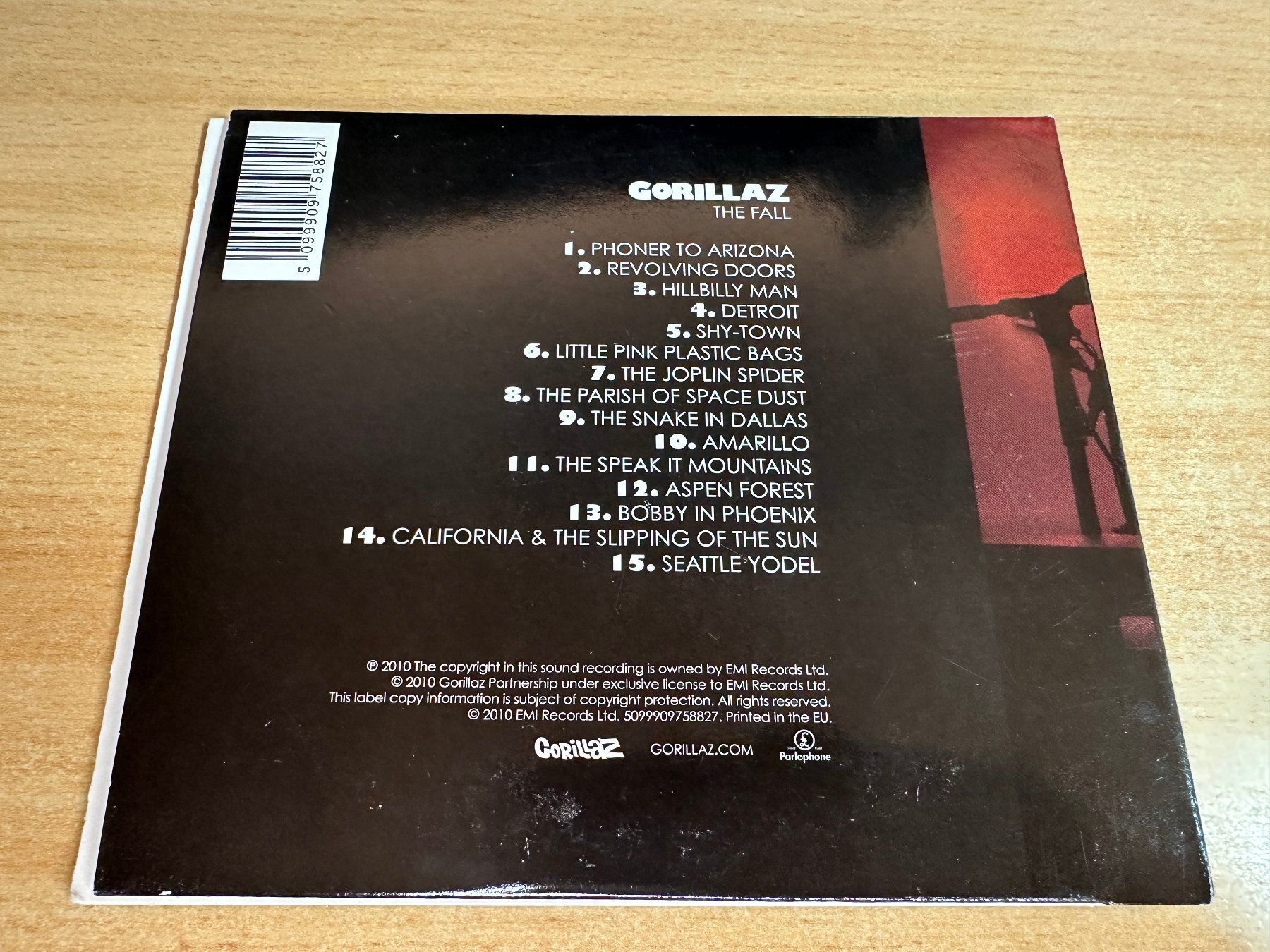 CD: K9 Gorillaz – The Fall – Usato da Rikon im Tösstal venduto da Alpenmutz 1