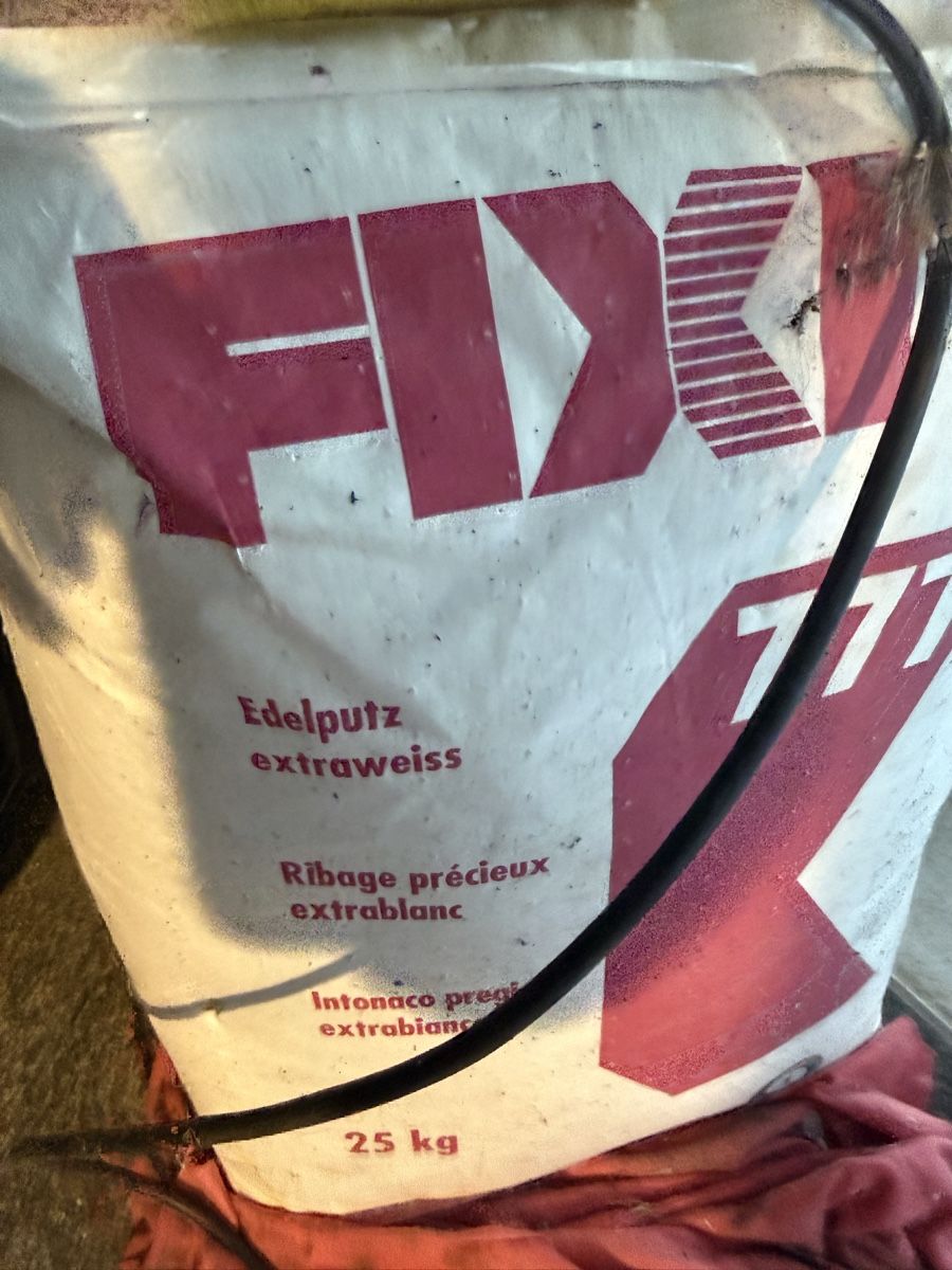 Aufkleber: Flexokleber- edelputz fix – Gebraucht aus Nebikon von Electrovoice10 3