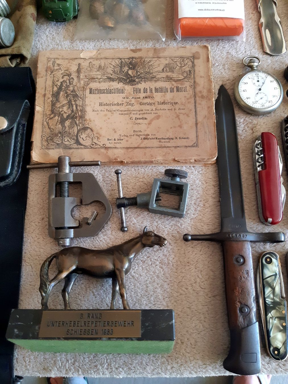 Armée suisse Armes blanches: Mega Sammlung Militaria.. Säbel,Diopter etc. – D'occasion à Neuenkirch par STMK21 8