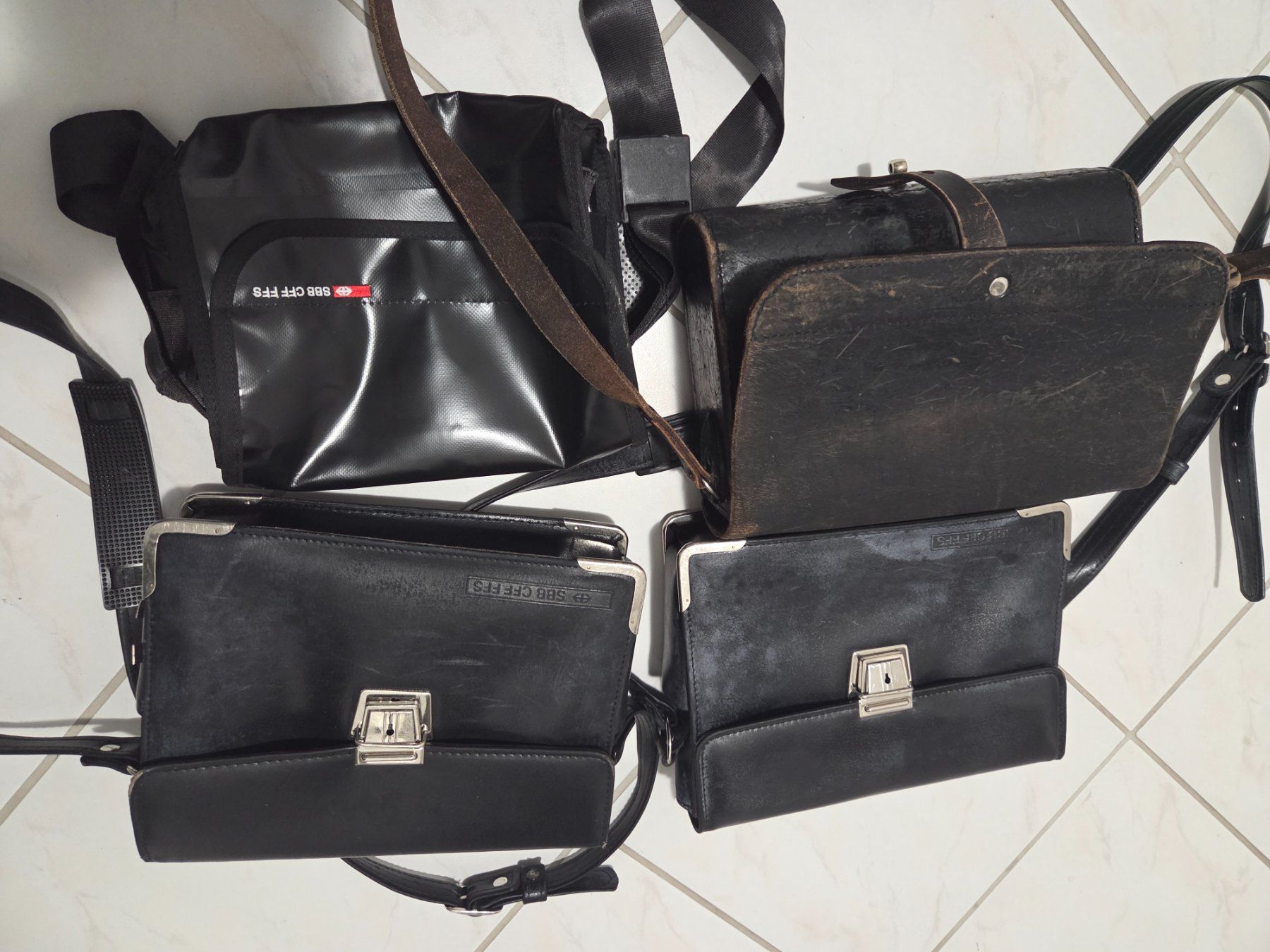 Taschen: SBB Kondukteurtaschen – Gebraucht aus Wilen b. Wil von Flo9
