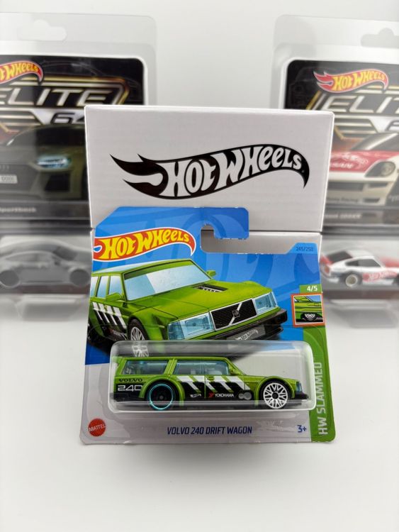 Hot Wheels Volvo 240 Drift Wagon – HW Slammed 4/5, Short Card, Grün Metallic (Mattel 2023)