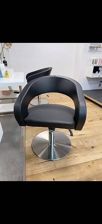 Sedie: Coiffeur Stuhl – Usato da Luzern venduto da e_r_s98p