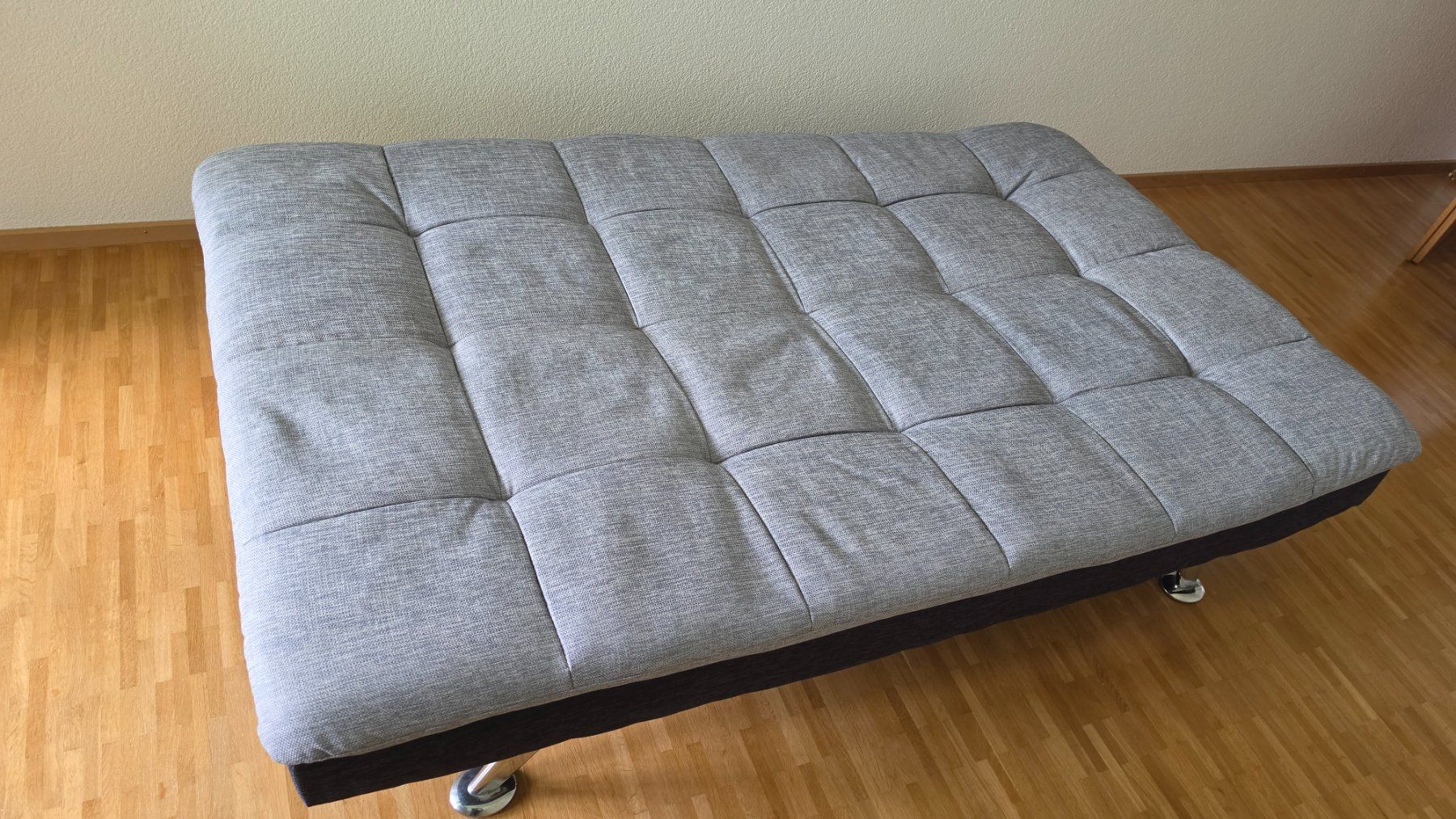 Divani: Bettsofa in Grau/Schwarz von MöbelMärki – Usato da Zollikerberg venduto da sam_w 1
