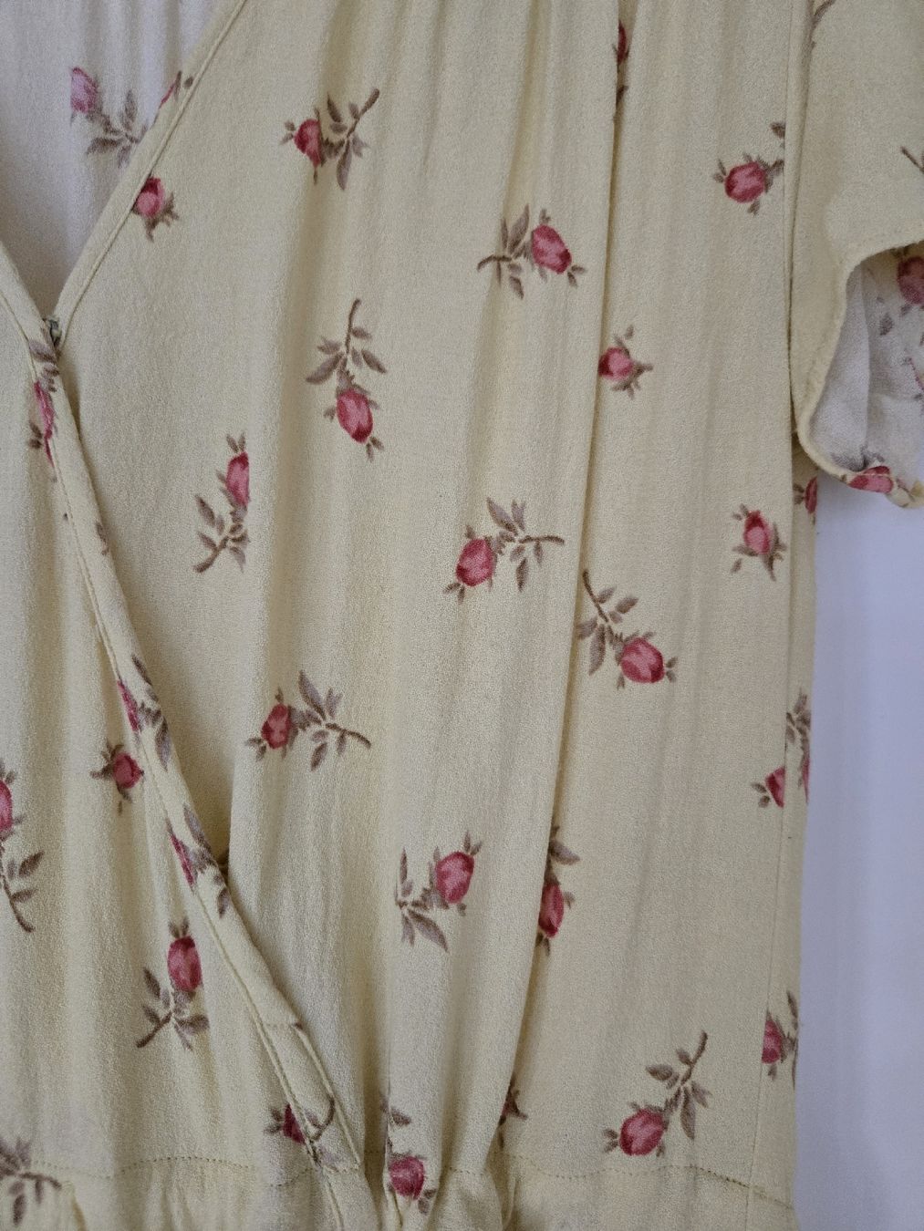 Kleider: Christy Dawn Kleid – Gebraucht aus Minusio von Lambrecht 1