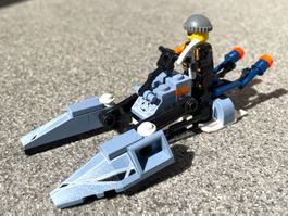 RAR LEGO # 4742  Alpha Team Chill Speeder von 2004