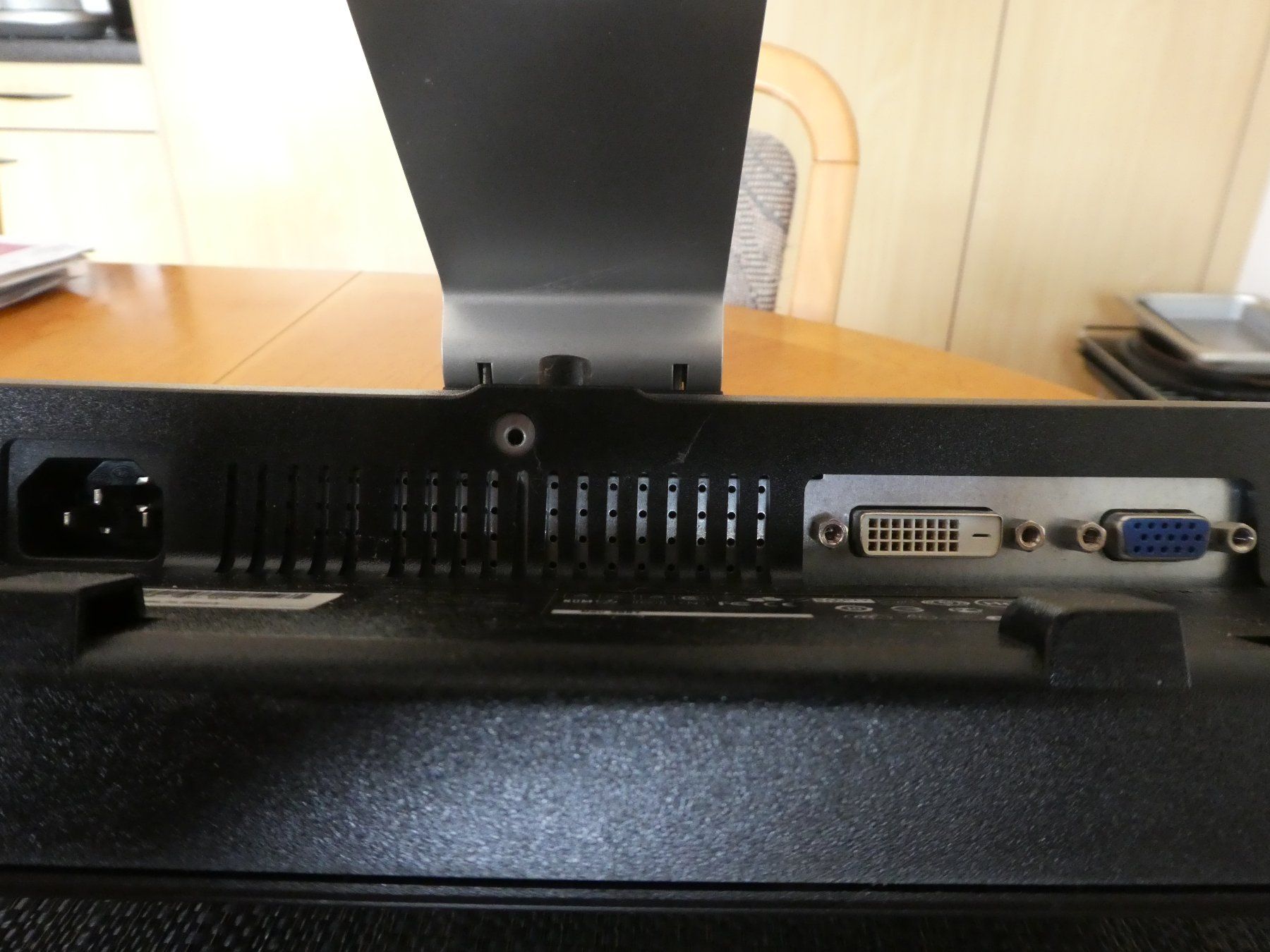 Dell Monitore: Monitor DELL 19" – Gebraucht aus Volketswil von Hadihui 1