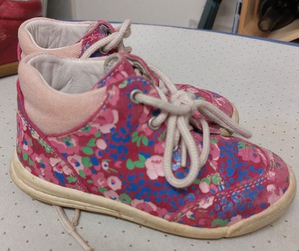 Superfit Schuhe für Mädchen: Schuhe Gr. 24 - Superfit – Gebraucht aus Auw von pet_fc8x