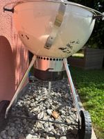 Weber Kugelgrill: Ivory, 57 cm ohne Deckel