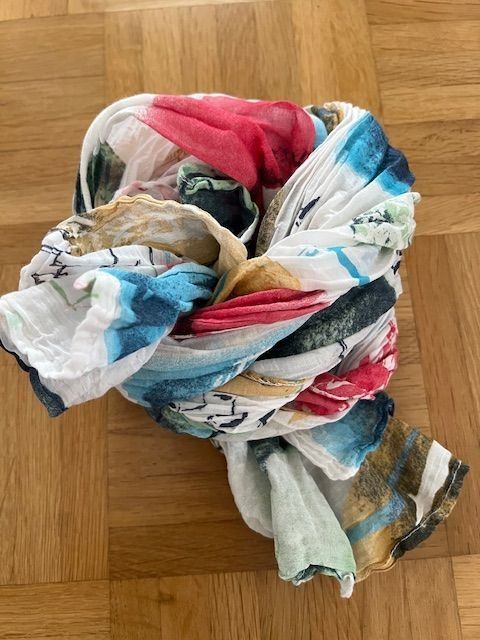 Foulards, Tücher & Schals: Schal – Neu (gemäss Beschreibung) aus Walenstadt von ricamul 8
