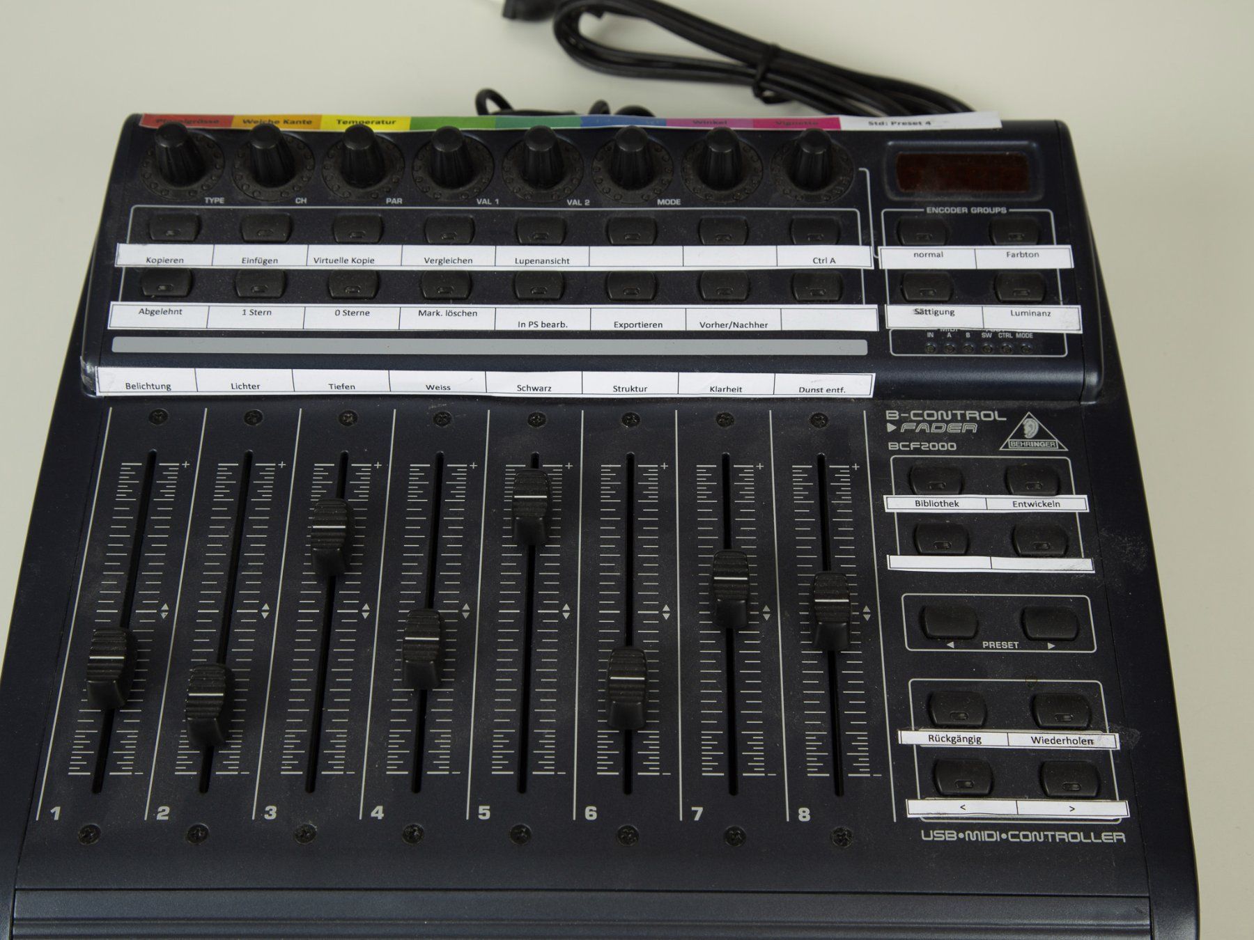 Behringer Mischpulte: Behringer B-Control Fader BCF2000 USB-/MIDI-Controller – Gebraucht aus Küssnacht am Rigi von Vikingheart2000