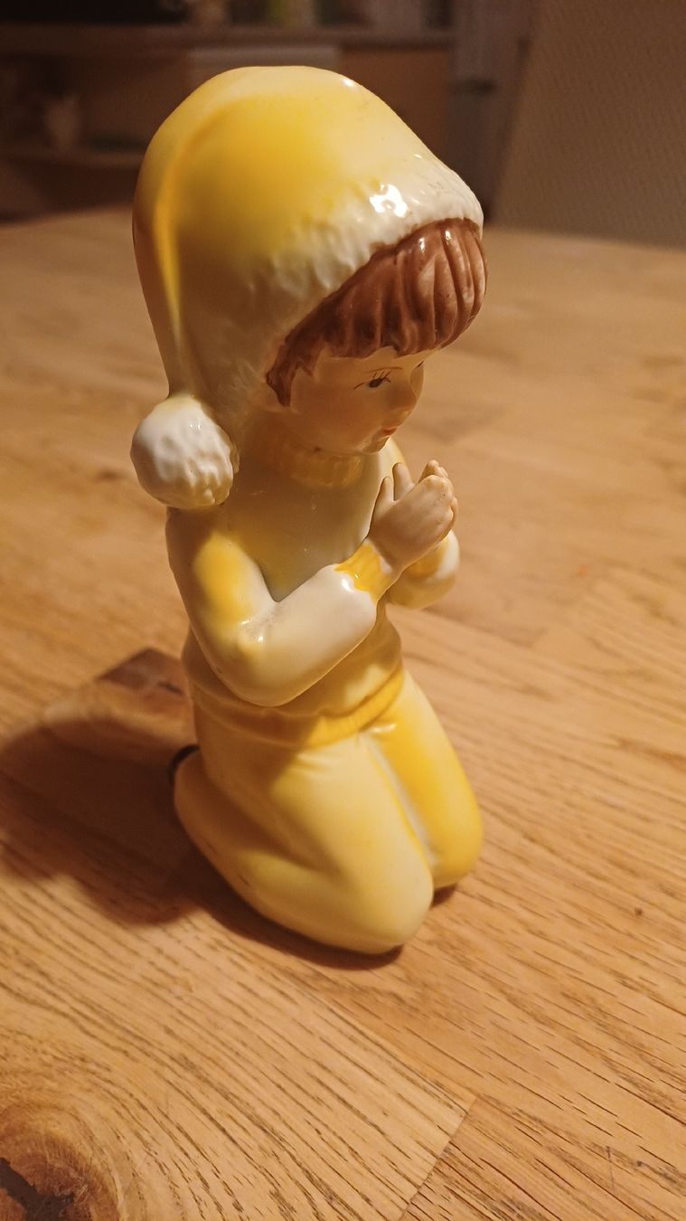 Figurines: Betender Bube – D'occasion à Flawil par Naphtali 3