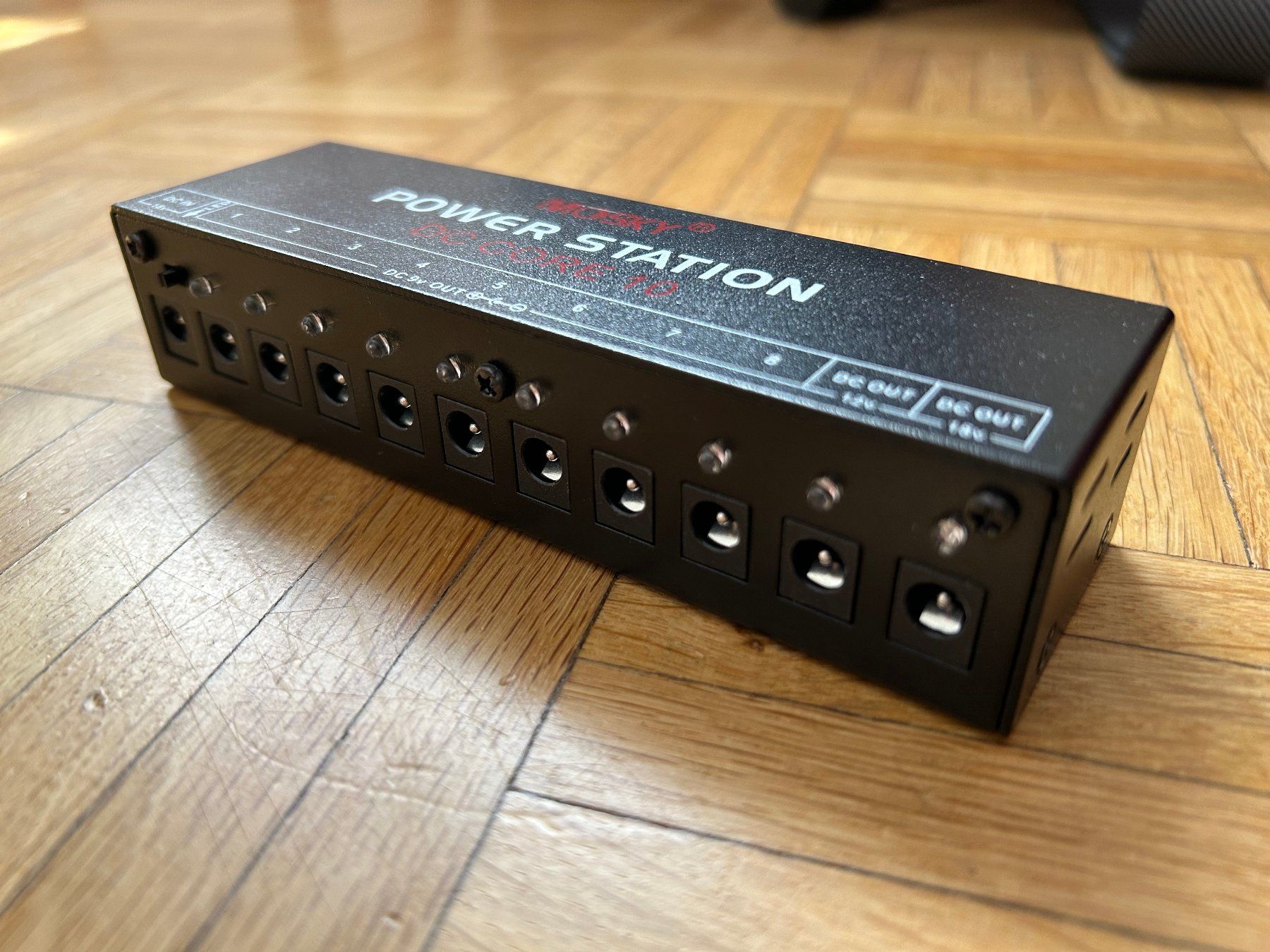 Instruments de musique: Power Station Mosky DC core 10 – D'occasion à Losone par M.c.w