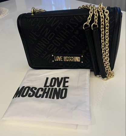 Love Moschino Schultertasche – Neu mit Staubbeutel
