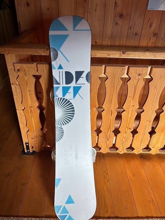 Boards: Snowboard Nidecker 143 cm avec fixations – D'occasion à Vandoeuvres par brunschwick 1