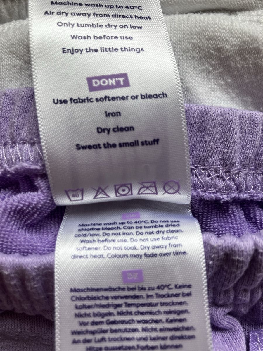 Biancheria intima: 8 Mädchen Trainings Unterhosen  – Usato da Zürich venduto da Skylar80 5