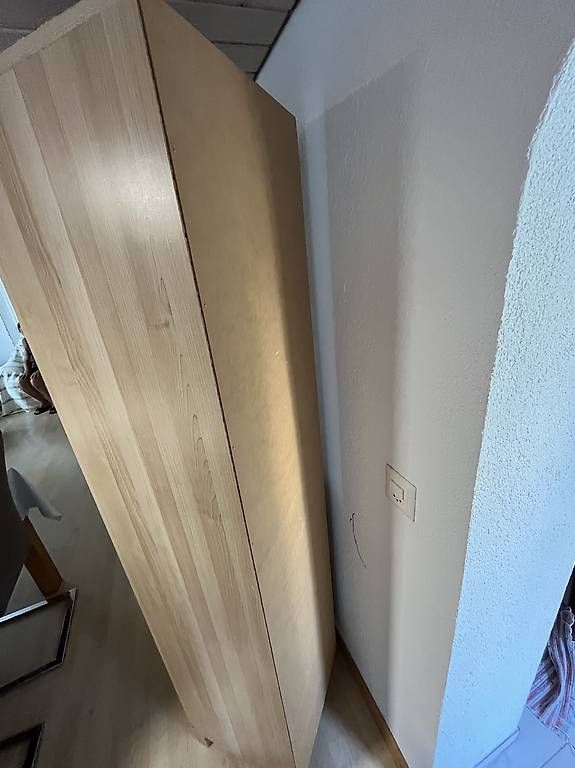 Armadi: Schrank  – Usato da Rüti ZH venduto da zuu_b9y9 2