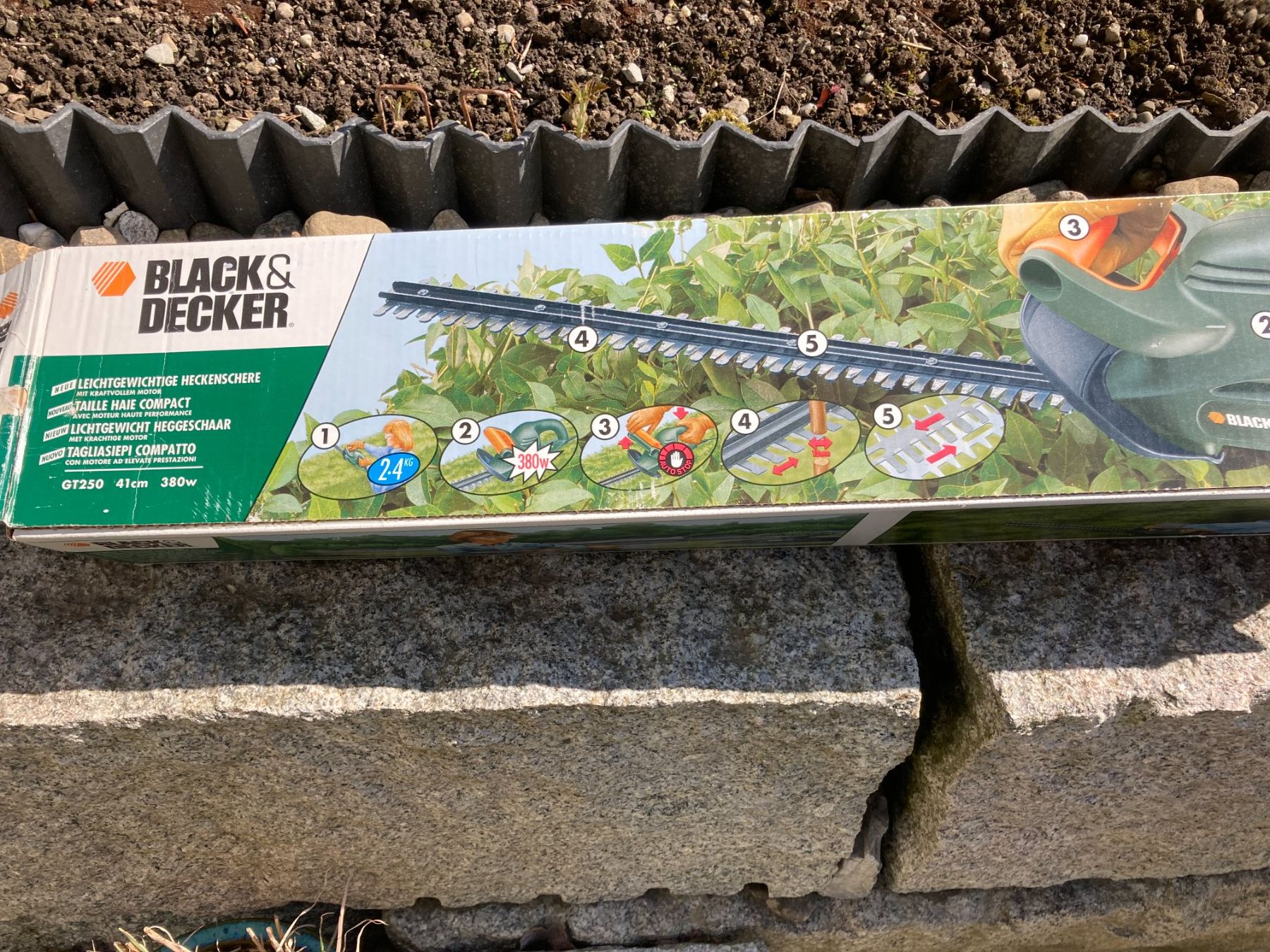 Tutti gli attrezzi: Heckenschere – Usato da Menziken venduto da steinbruch2012 3