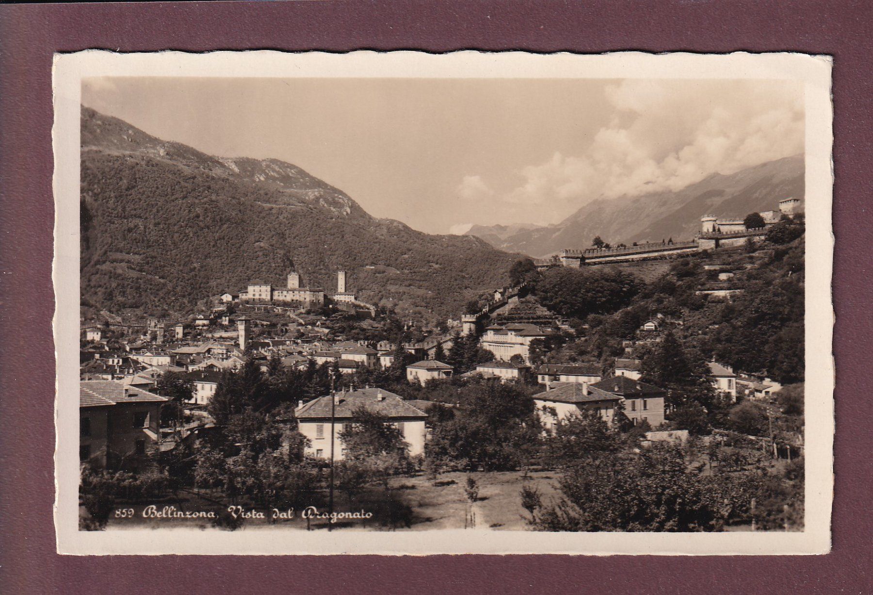 Cartoline postali: BELLINZONA vista dal Dragonato - Feldpost – Usato da Pully venduto da nicecards