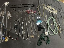 Modeschmuck Schmuck Set lot ketten usw Schmuck