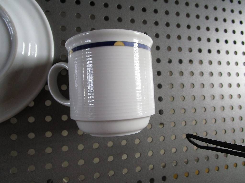 Rosenthal Set di piatti: KAFFE TASSE MIT UNTER--TELLER  ROSENTHAL GROUP GERMANY – Usato da GUTENSWIL venduto da Alpina6 3