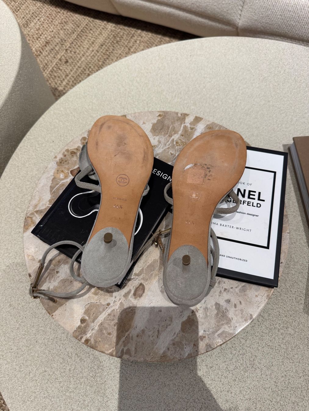 Chanel Scarpe da donna: CHANEL SANDALEN CAMELIA – Usato da Schwyz venduto da bofb 9