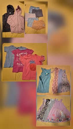 19-teiliges Kleiderpaket f. Mädchen, T-Shirts, Shorts 98/104