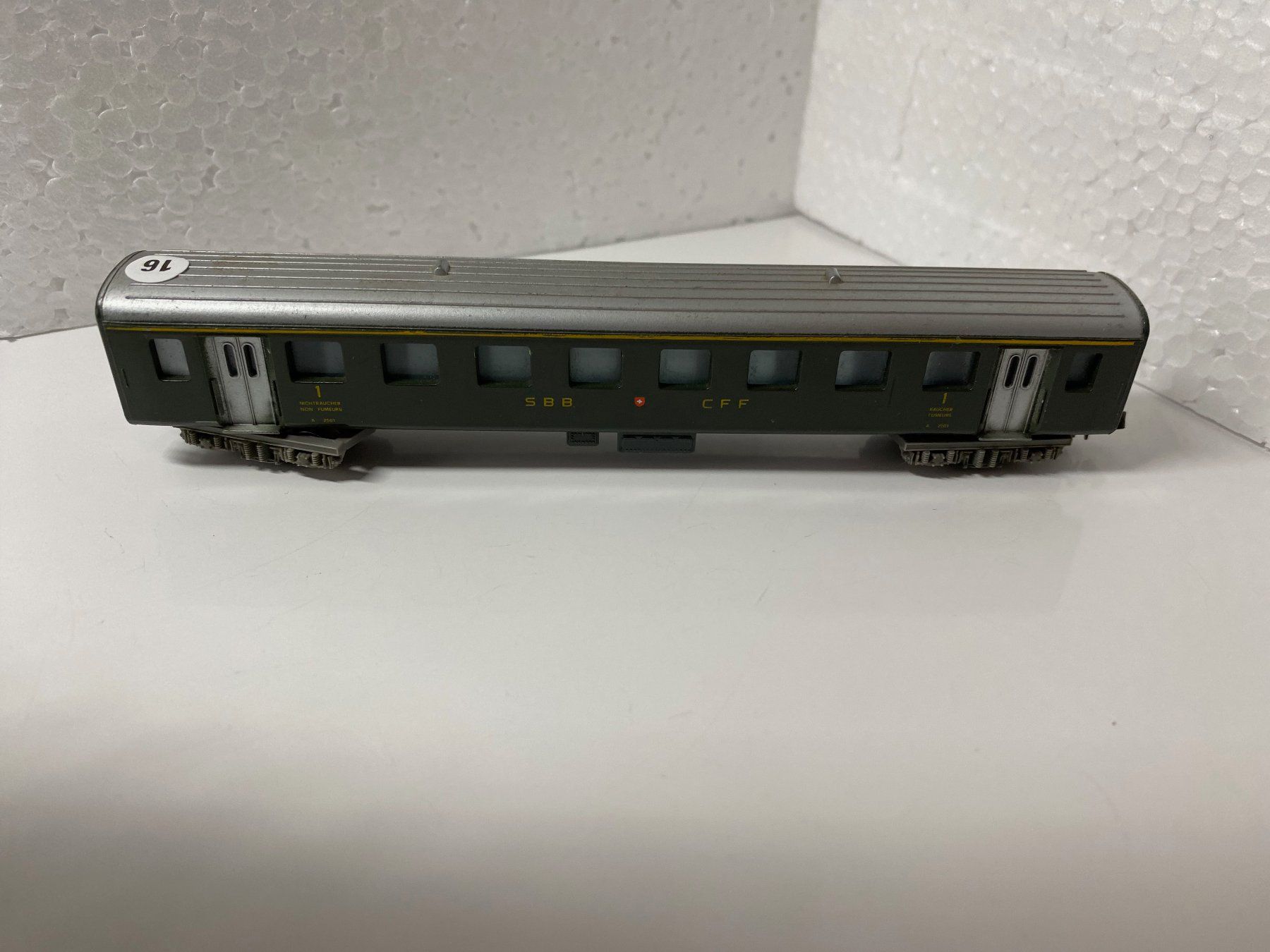 Lima Modellini di ferrovie: SBB Waggon Lima Spur N als defekt 16 – Difettoso da Kerzers venduto da tisyayasuBE 1