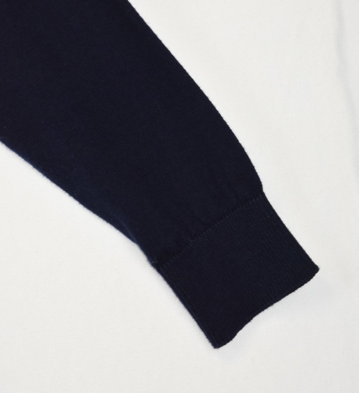 Pierre Cardin Pulls & Sweat-shirts: Pierre Cardin Herren Pullover V Neck Strickpull /navy/Gr.L – D'occasion à Wohlenschwil par ABC-Vintage 6