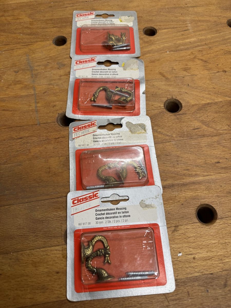 Alle Werkzeuge: Crochets décoratifs en laiton Classic Technik, 8 pcs – Neu (gemäss Beschreibung) aus Wettingen von dekostyle70 1