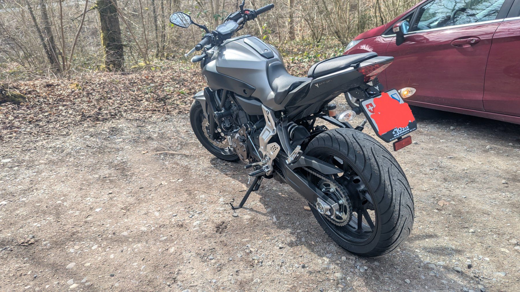 Yamaha Strada: Yamaha MT07 Top Zustand – Usato da Sennhof venduto da mec_2vkp 5