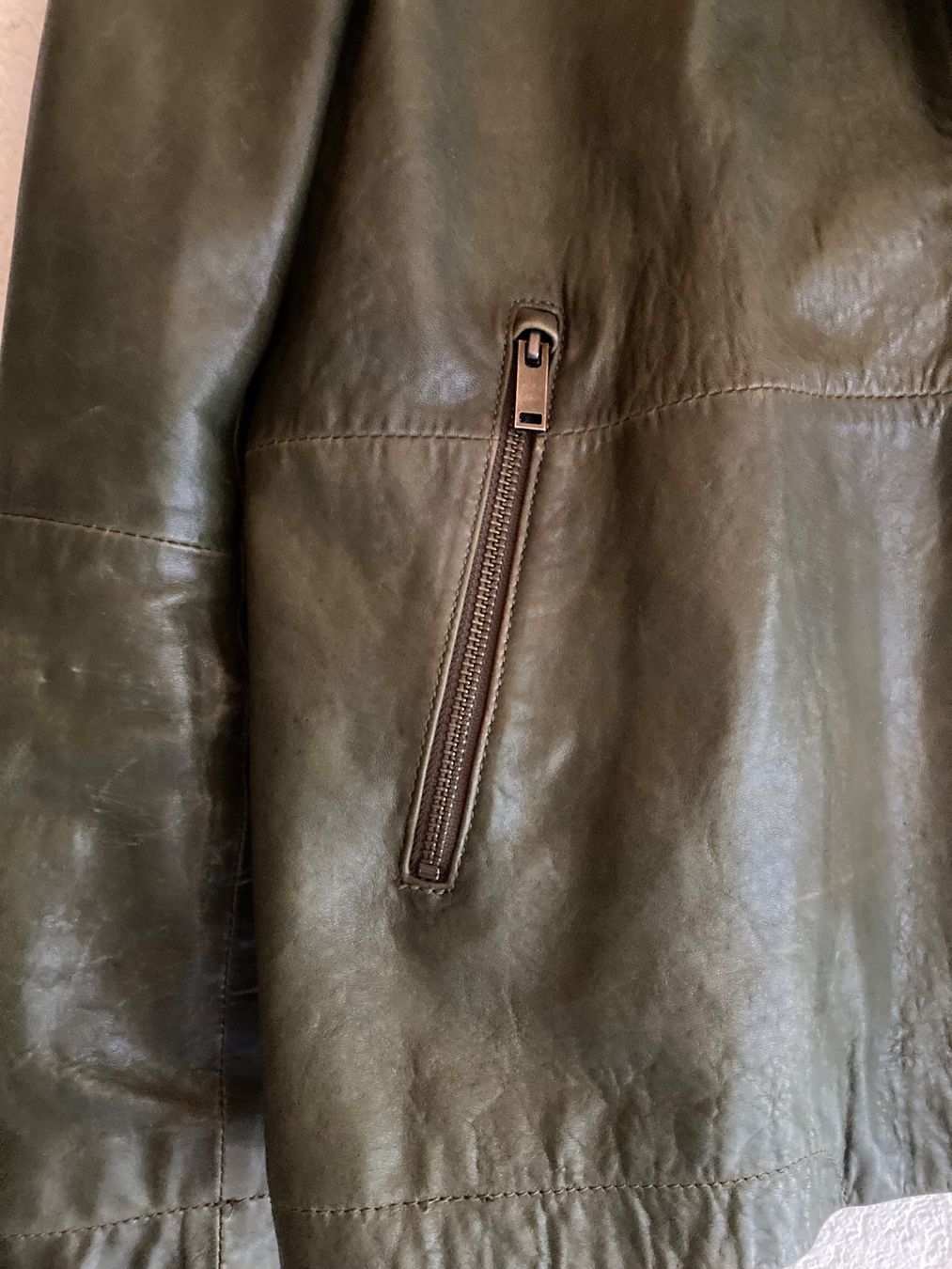 Jacken: Echtleder Jacke – Gebraucht aus Eggiwil von onedollar02 2