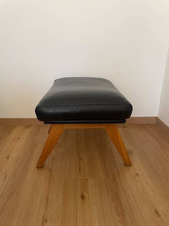 Hocker: Lederhocker – Gebraucht aus Winterthur von jul_s9bd 2