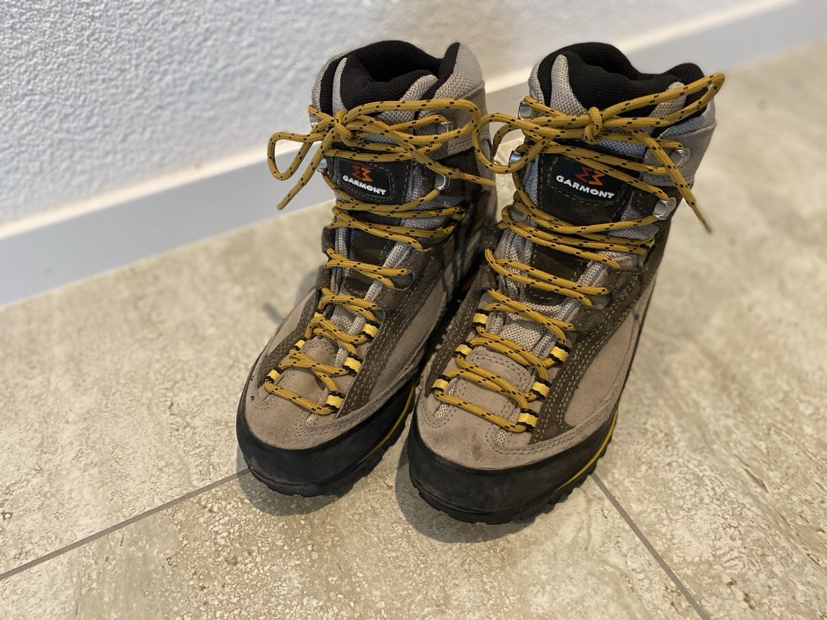 Garmont Damenschuhe: Garmont Wanderschuhe Bergschuhe Gr 39 – Gebraucht aus Birrwil von Bendegriz 1
