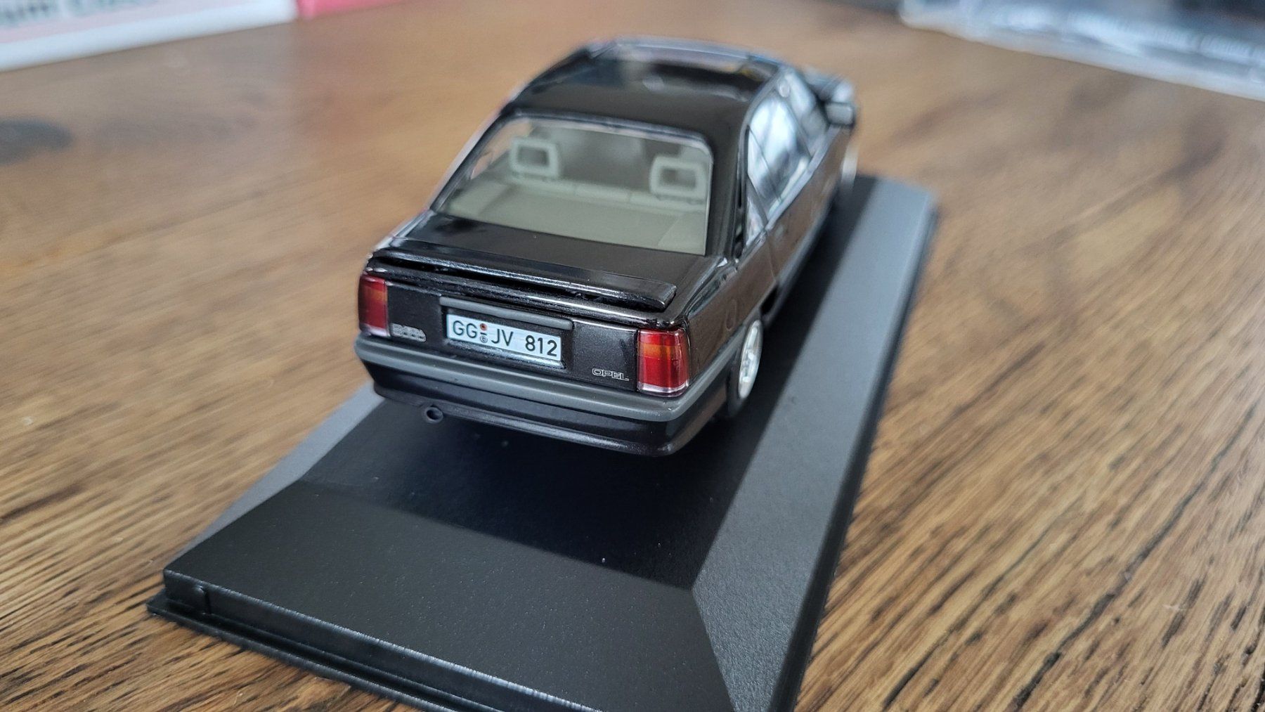 Corgi Toys Modellini d'auto: Opel Omega 3000 1:43 Corgi – Usato da Rothrist venduto da Juana5 3