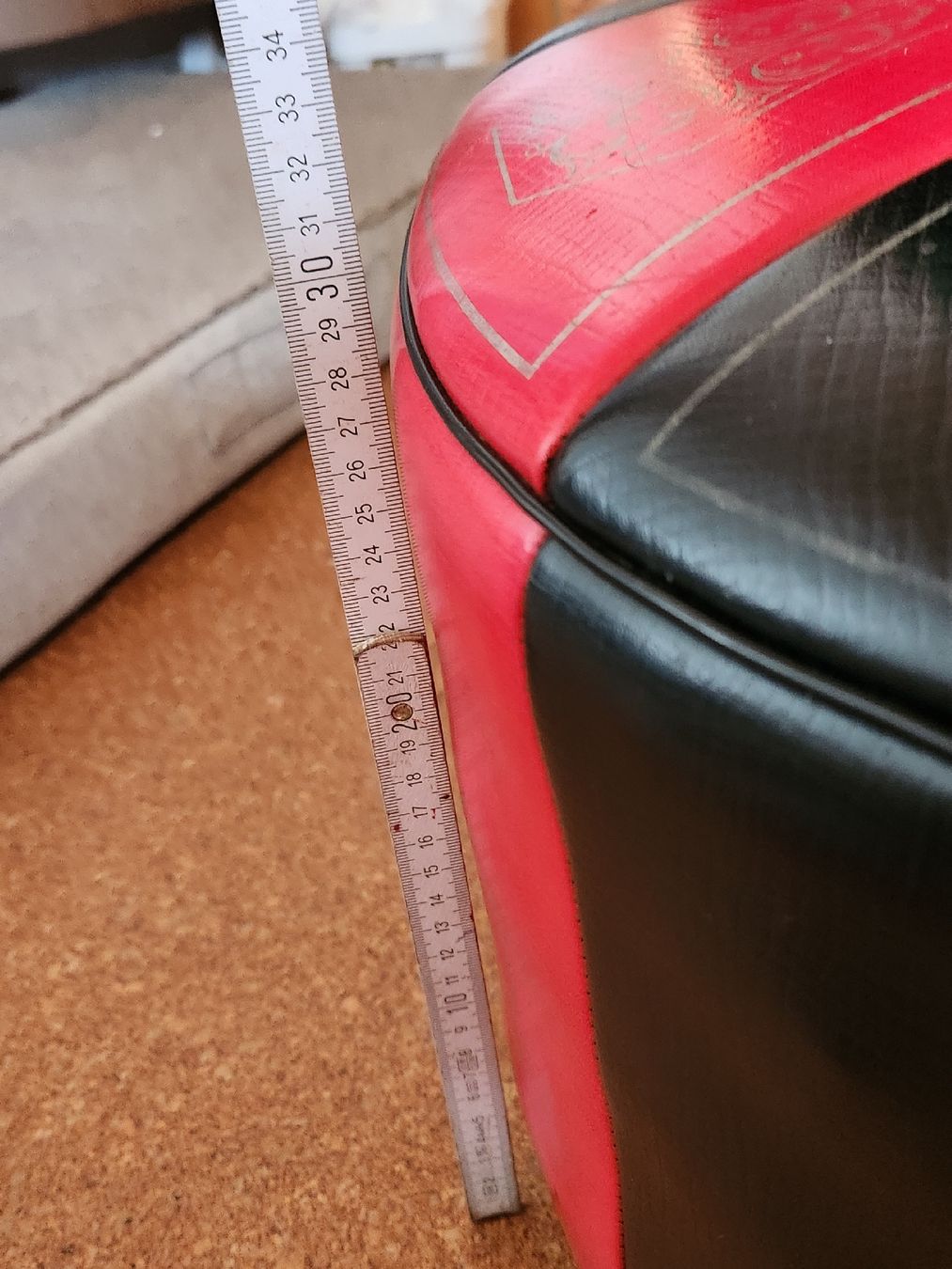 Sgabelli: Rundes Pouf Hocker mit orientalischem Muster - Rot/Schwarz – Usato da Herisau venduto da bin_da 3