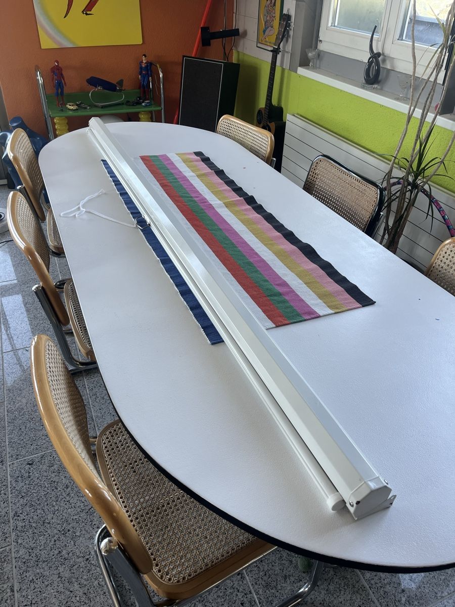 Paravents: Leinwand Screen Beamer – Gebraucht aus Stans von Bridges_Vintage
