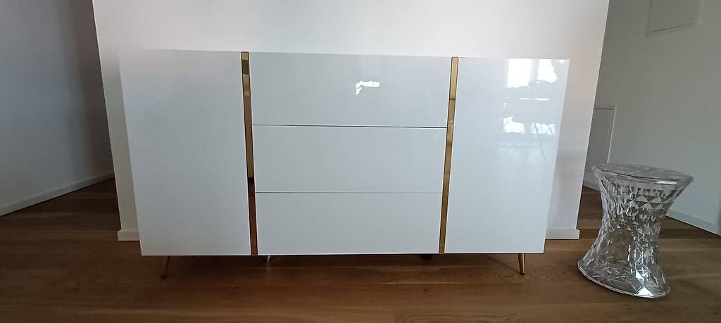 Kommoden: elegantes Sideboard   – Gebraucht aus Abtwil AG von birgisch01