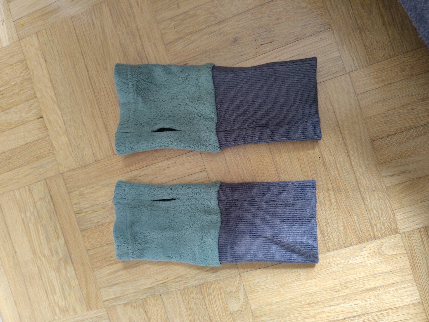 Calze & Collant: Weiche Stulpen für Bein oder Arm, 20 cm – Usato da Jona venduto da tschounaess 1