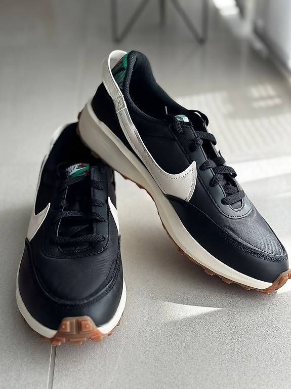 Scarpe da uomo: Nike sneaker Waffle Debut NEU Gr.4 – Usato da Niederwangen BE venduto da mcp_l62p 3