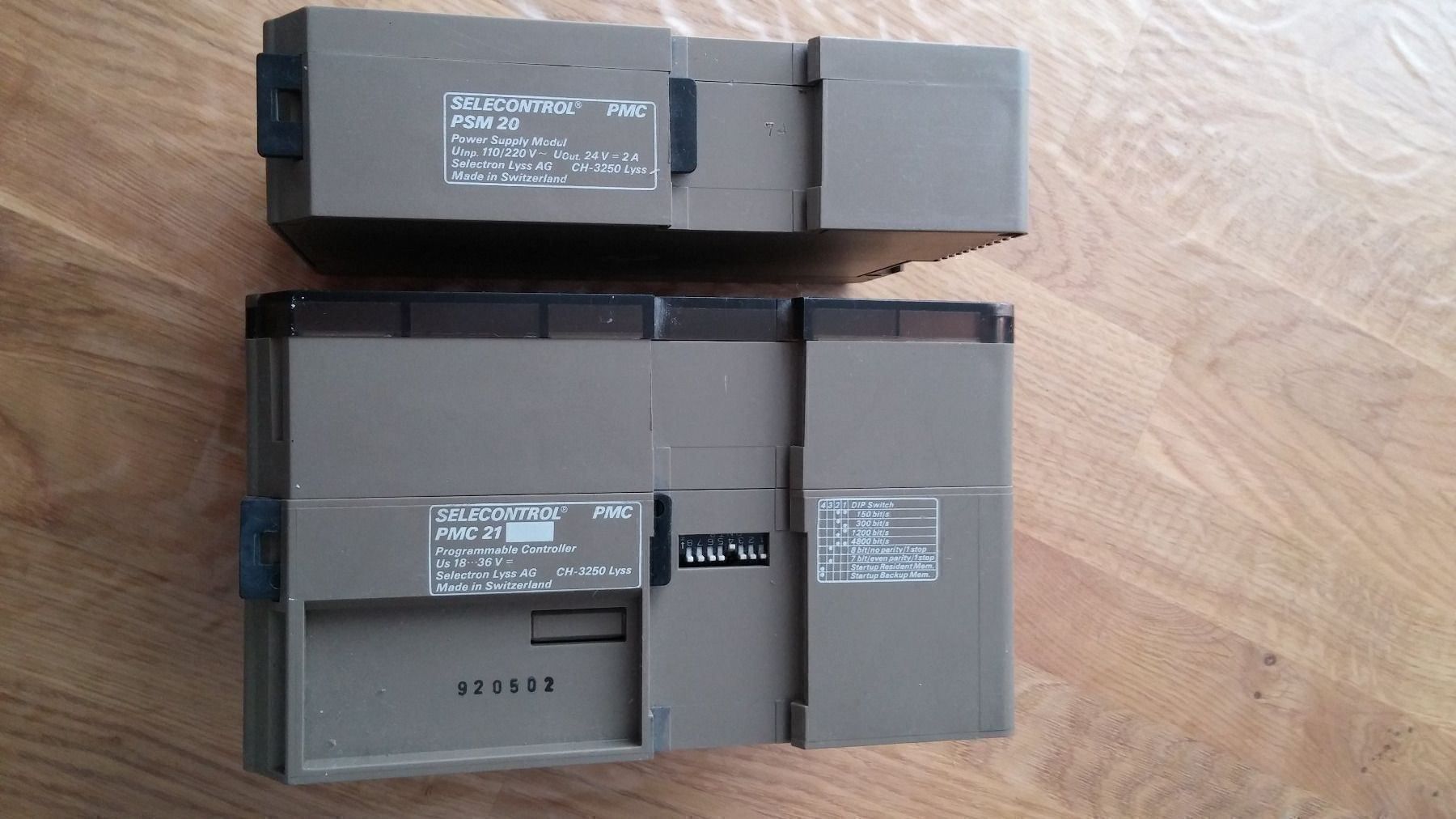 Kits de montage: SELECTRON PMC 21und Module PMC 20 SPS – D'occasion à Zürich par sendbad