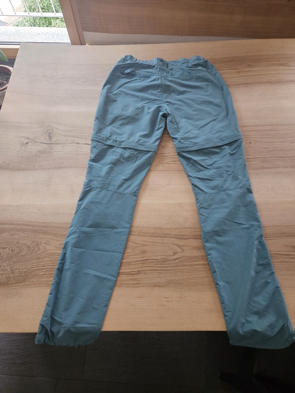 46 Nord Pantaloni: Wanderhose Zip-Off 46 Nord Grösse 176 – Usato da Danis venduto da and_5kkz 1