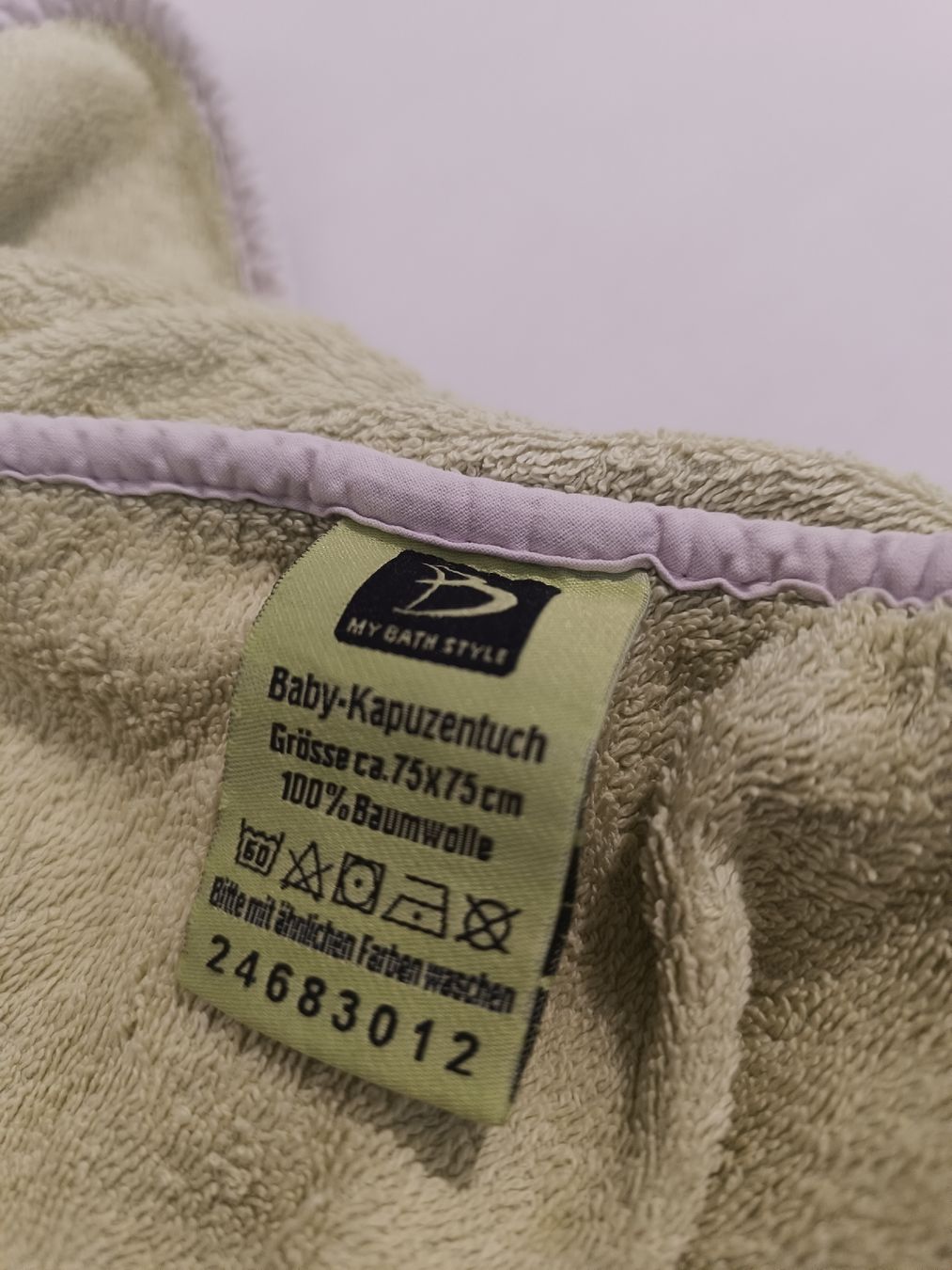 Teli da bagno: Baby Badetuch mit Kapuze – Usato da Dübendorf venduto da phoebe013 1