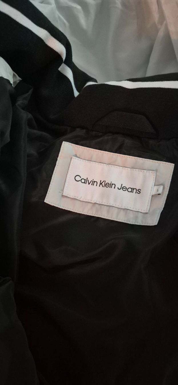 Calvin Klein Giacche: calvin klein  Daunenjacke – Usato da Genève venduto da chay.1 3