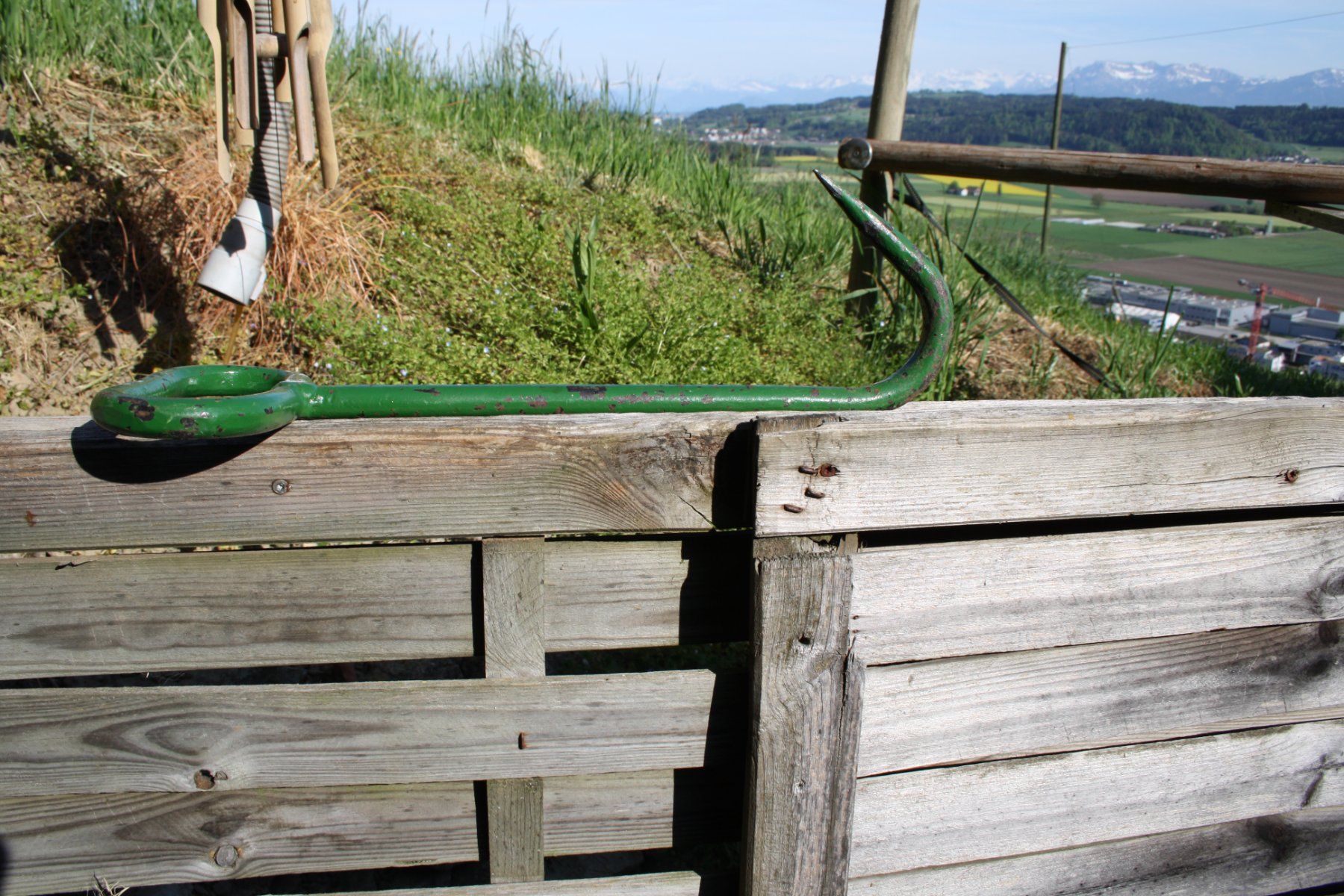 Werkbänke: ENTERHAKEN EISENGRIFFHAKEN HAKEN - EISEN – Gebraucht aus Wauwil von Pneuedy 6