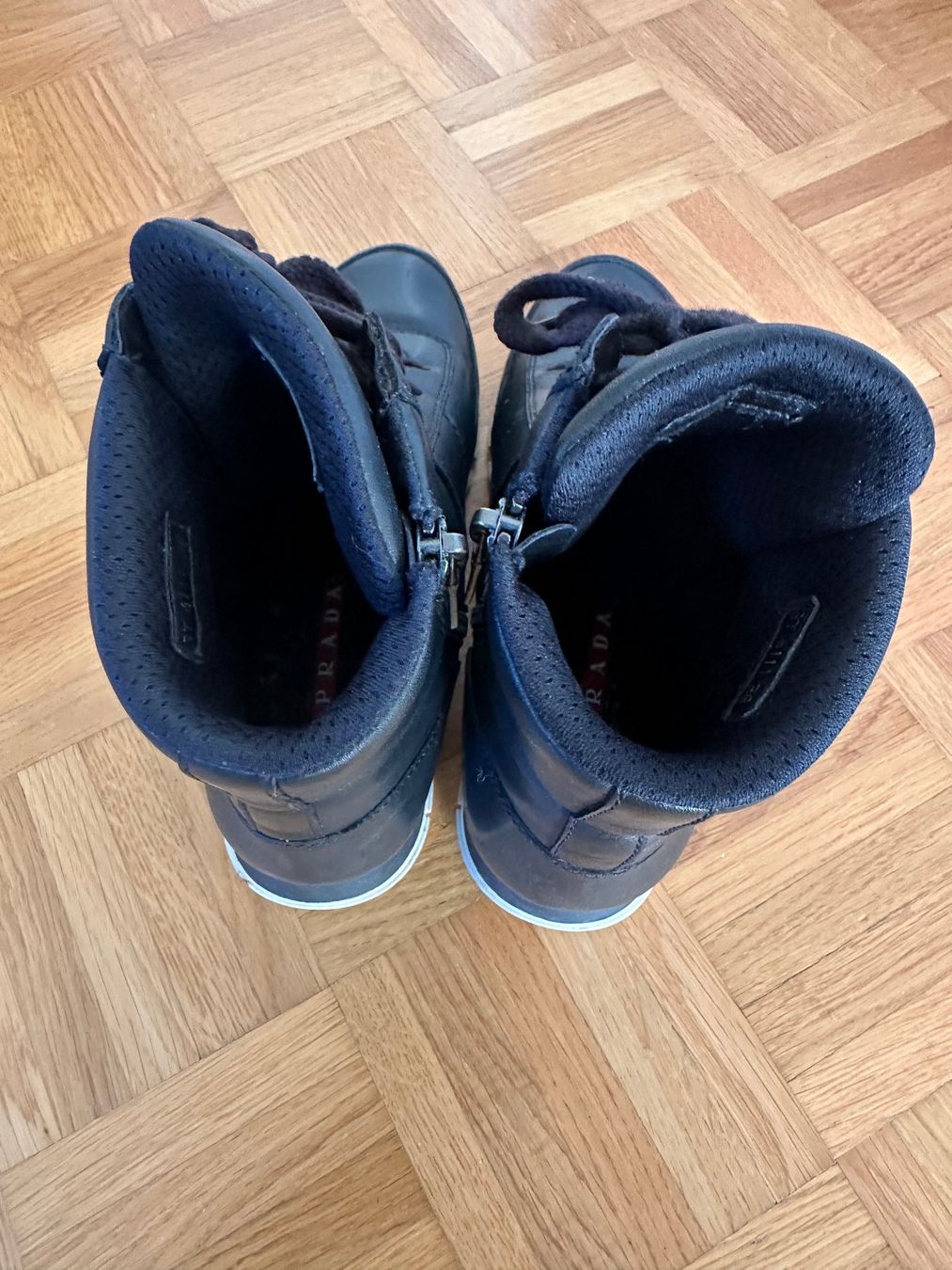 Prada Scarpe da donna: Original Damen Prada Sneakers Grösse 38 – Usato da Mörschwil venduto da muenggeli99 3