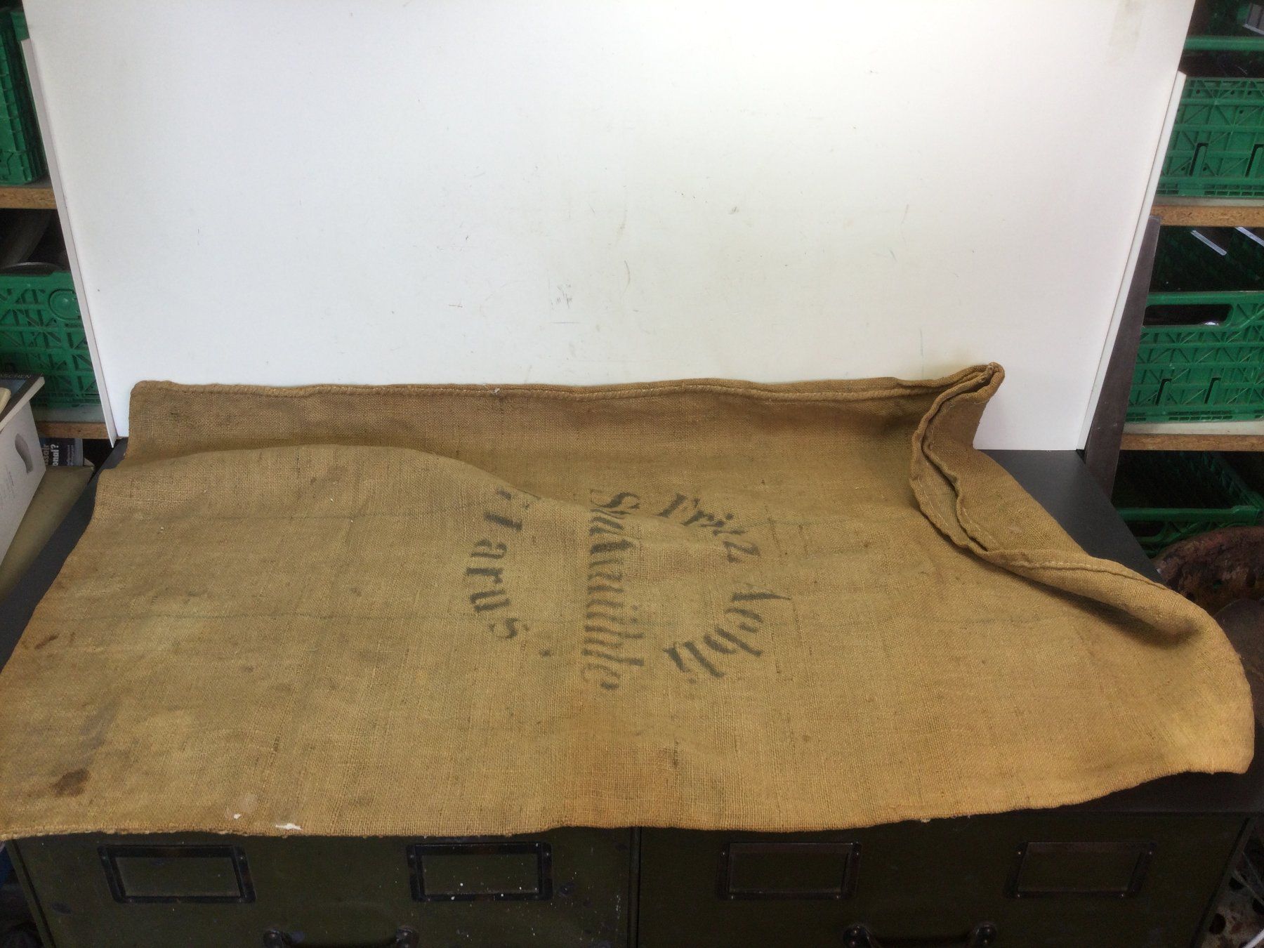 Attrezzi da lavoro: Alter Jutesack Stadtmühle Glarus Fritz Aebli – Usato da Wangen SZ venduto da kuriosum12 2