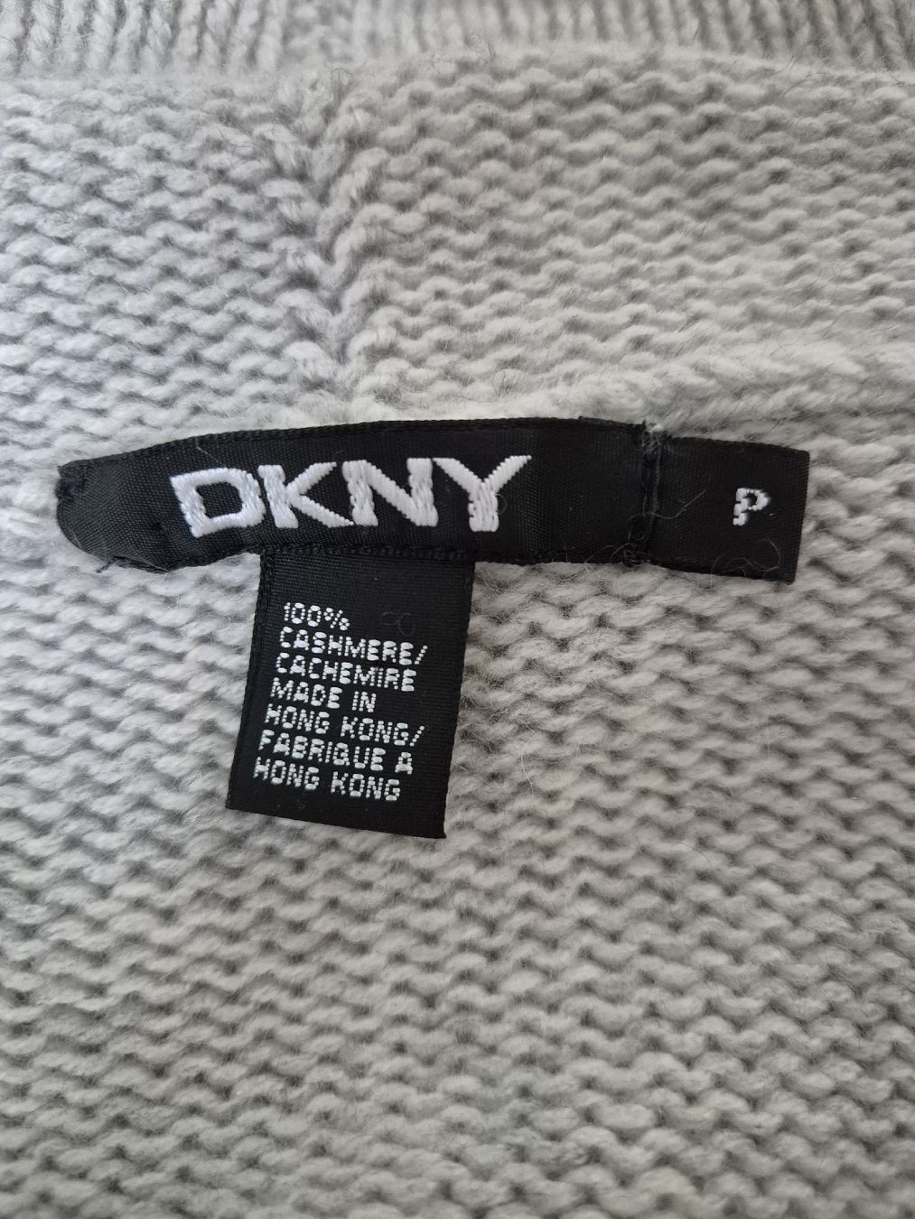 DKNY Maglioni & Felpe: DKNY Pullover – Nuovo (secondo la descrizione) da Davos Clavadel venduto da ste_9qdw 1