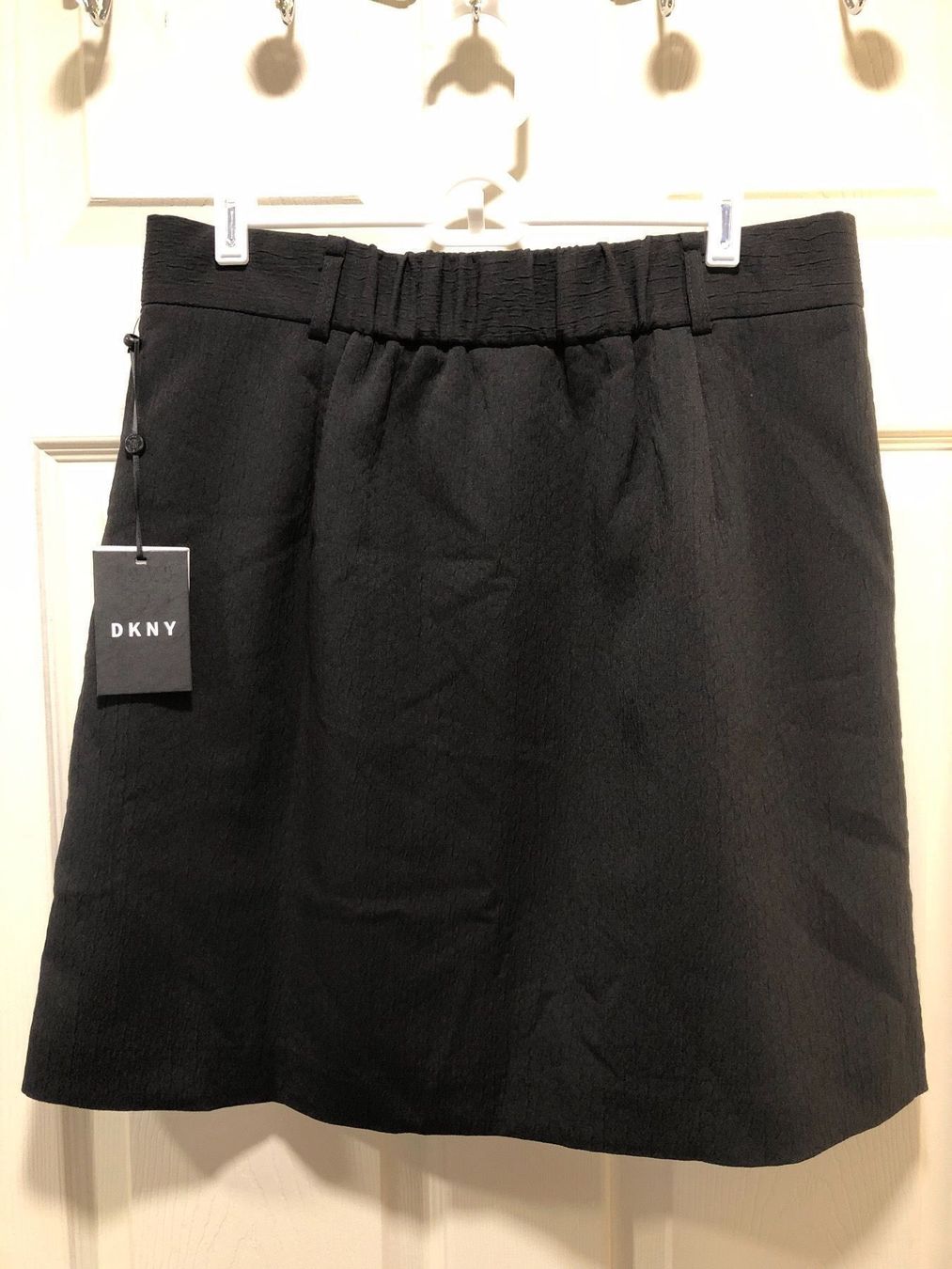 DKNY Gonne: DKNY, Gr: 42 – Nuovo e nell'imballaggio originale da Adliswil venduto da RedDelicious
