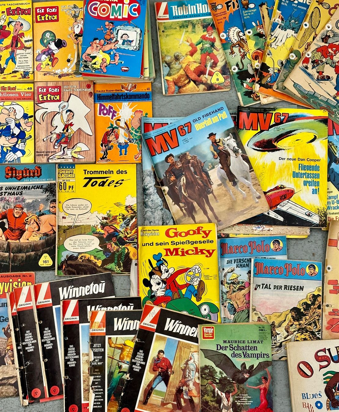 Comics: Comics Konvolut über 50Stk. Diverse – Gebraucht aus Otelfingen von  3